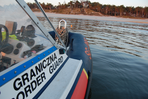 Łódź zawrócona do portu - brakowało środków bezpieczeństwa