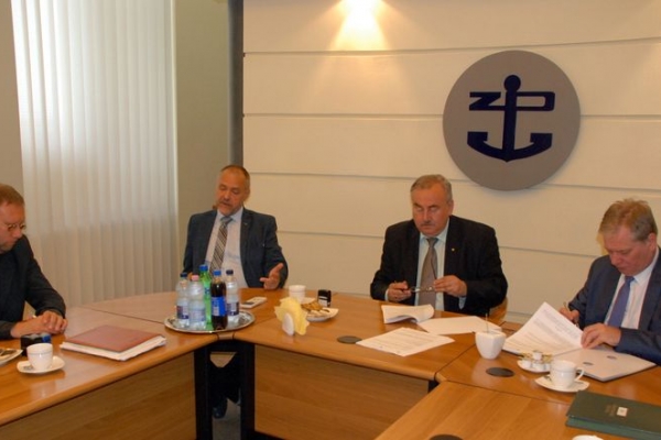 Intermodal w Świnoujściu - studium wykonalności i projekt budowlano-wykonawczy