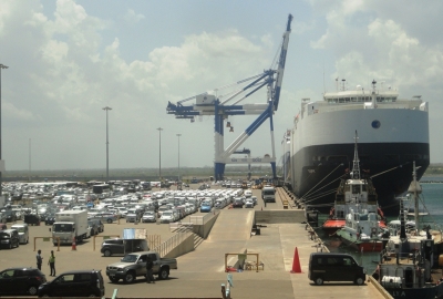 Rząd zgodził się na sprzedaż portu Chinom