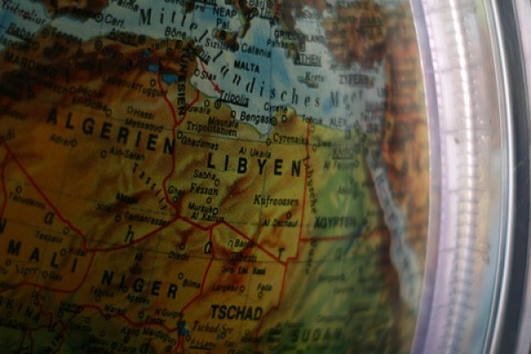 Libijski generał nakazał powstrzymać siłą wszelkie obce statki