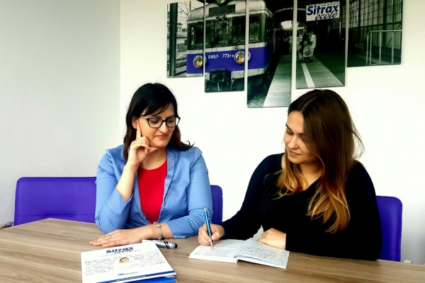 Znasz języki obce? Zarobisz więcej!