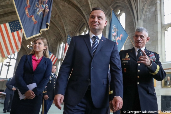 Prezydent w West Point: liczymy na rozwój współpracy z USA w kwestii gazu LNG