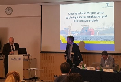 Fot.: ZMPSiŚ SA Prezes ZMPSiŚ na konferencji w Tallinie