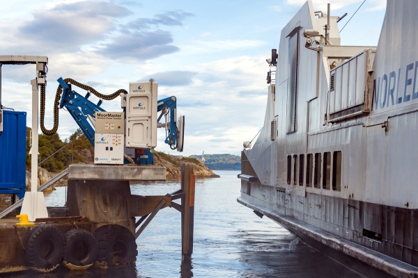 Wärtsilä zaprezentowała niezwykłe rozwiązanie. Pozwala na bezprzewodowe ładowanie promó...