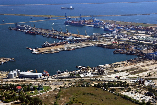 Straż przybrzeżna uratowała ponad 150 migrantów na Morzu Czarnym