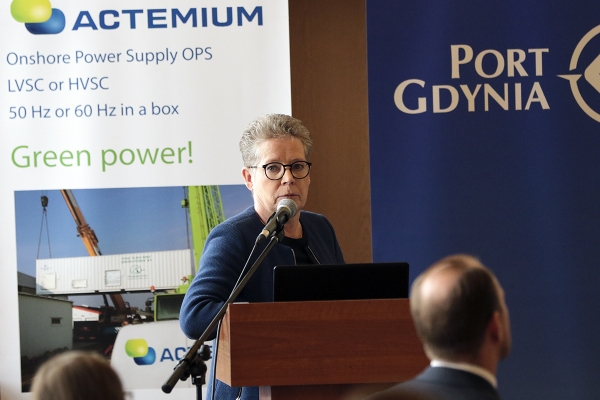 Prosto do celu, czyli jak rozwijają się nasze porty morskie