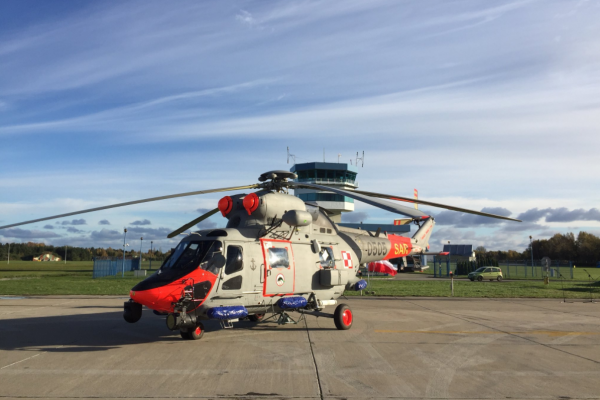 Macierewicz: potrzeba więcej śmigłowców ratowniczych