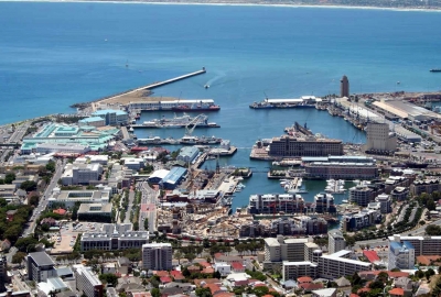 Katharsis II dookoła Antarktydy: Pozdrowienia z Cape Town (jeszcze)