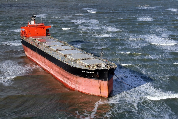 Glory Amsterdam ściągnięty z mielizny [VIDEO]