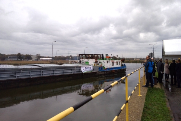 OT Logistics przetransportuje Odrą nawozy dla Grupy Azoty