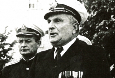 Gdynia: Pochowano dziewięciu marynarzy - ofiar zbrodni komunistycznych