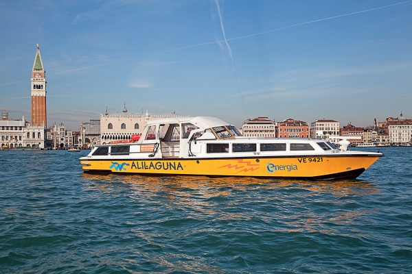 Cichszy rejs po Wenecji