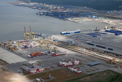 Białoruś: Kontrakt na transport produktów naftowych przez rosyjskie port...