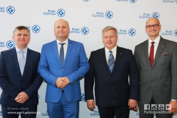 Minister Witold Słowik po raz kolejny w Porcie Gdynia