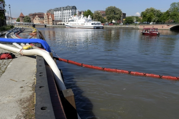Gdańsk: Płażyński ujawnia umowę miasta z Saur Neptun Gdańsk