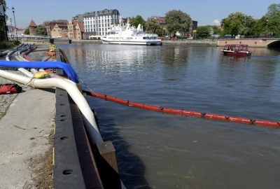 Gdańsk: Płażyński ujawnia umowę miasta z Saur Neptun Gdańsk