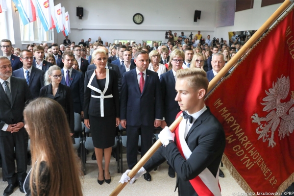 Prezydent o losach marynarzy i oficerów Marynarki Wojennej