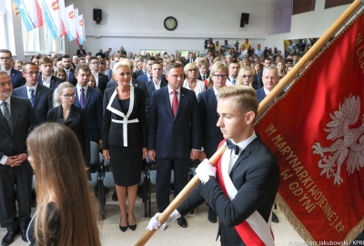 Prezydent o losach marynarzy i oficerów Marynarki Wojennej