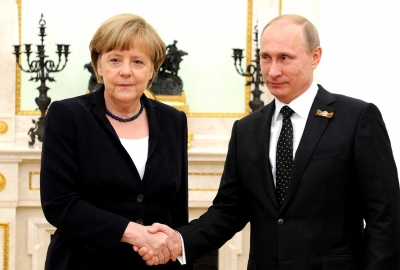 Rozmowa Putin-Merkel na temat incydentu na Morzu Czarnym