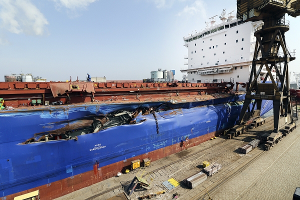 Delphis Gdansk na remoncie awaryjnym w Gdańskiej Stoczni Remontowa SA