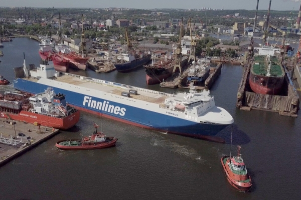 Przedłużony Finnsun opuścił Remontową [VIDEO]