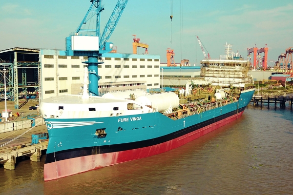 Ekologiczny chemikaliowiec z chińskiej stoczni dla szwedzkiego armatora