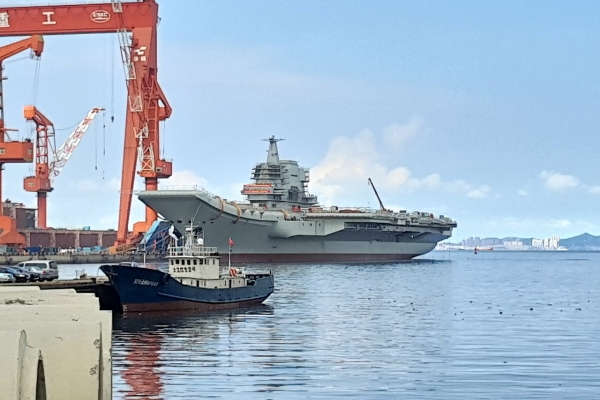 Media: chiński lotniskowiec wyszedł w morze na kolejne sprawdziany