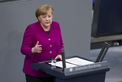 Merkel chce rozmawiać z Putinem o gazociągu Nord Stream 2