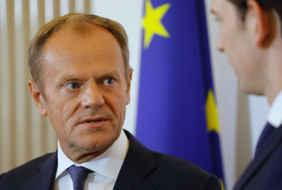 Tusk: alternatywą dla platform dla migrantów - chaotyczne zamykanie gran...