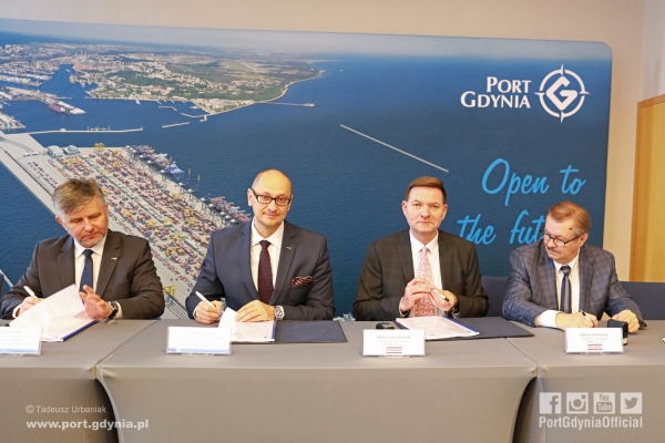 Rusza przebudowa nabrzeża Słowackiego w Porcie Gdynia