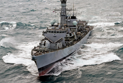 Brytyjska fregata zaprasza na pokład