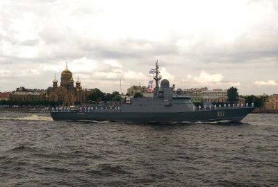 Rosyjska prasa: okręt rakietowy Karakurt przyjęty do służby we Flocie Ba...