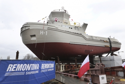 Drugi holownik dla Marynarki Wojennej ochrzczony w Remontowa Shipbuildin...