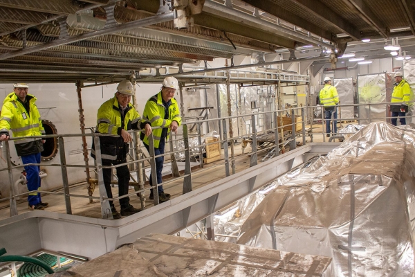 Niebawem pierwszy rejs promu Color Hybrid