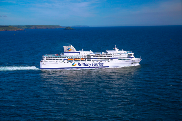 Tysiące odwołanych rezerwacji promowych przez kanał La Manche