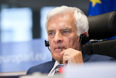 Buzek: nowelizacja dyrektywy gazowej może wejść w życie już w czerwcu