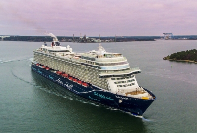 Mein Schiff 2 przekazany armatorowi [VIDEO]