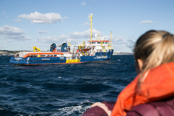 Premier Malty: zezwolimy statkom z migrantami na wpłynięcie do naszych portów