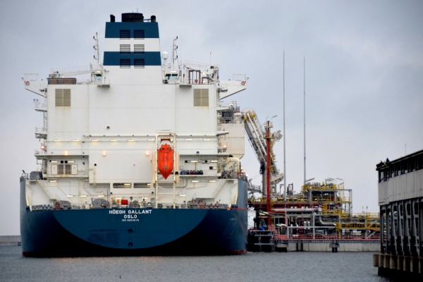 Zielone światło wojewody dla rozbudowy terminalu LNG w Świnoujściu