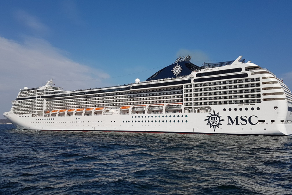 MSC Poesia otwiera sezon wycieczkowców w Porcie Gdynia