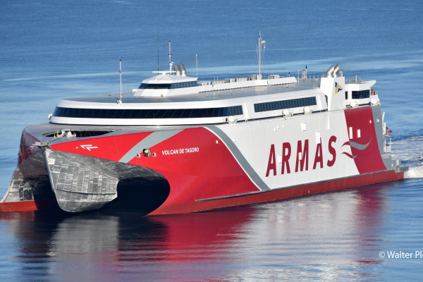 Incat dostarcza nowy prom hiszpańskiemu operatorowi Naviera Armas