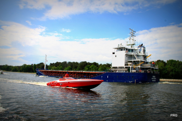 Finał wyścigu morskich łodzi motorowych z Berlina [ZDJĘCIA]