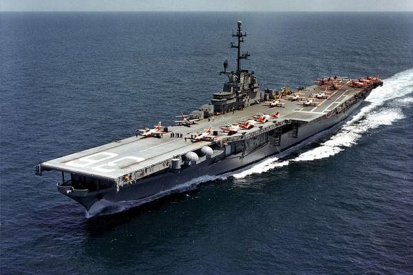 Przez Cieśninę Tajwańską przemierza okręt USA