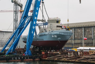 Remontowa Shipbuilding SA zwodowała czwarty z serii holownik dla MW RP