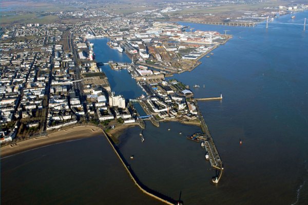 Blokada portów morskich we Francji