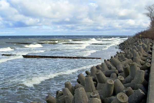 Słupsk: Trzy oferty w przetargu na przebudowę systemu umocnień brzegowych w Mielnie