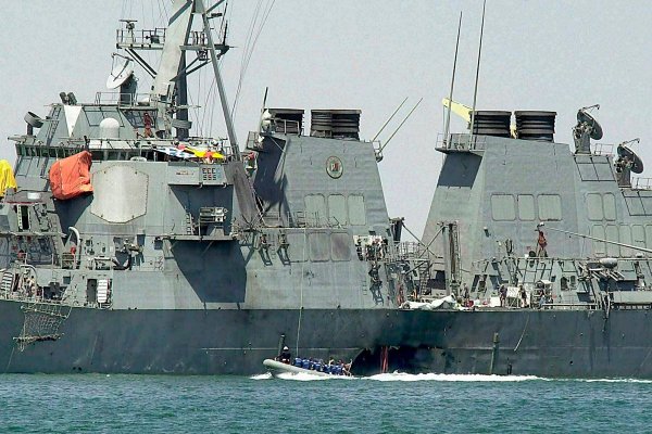Ugoda Sudanu z rodzinami ofiar ataku terrorystycznego na okręt USS Cole
