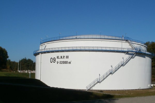 PERN planuje budowę 15 zbiorników; to kolejny etap rozbudowy baz paliw spółki