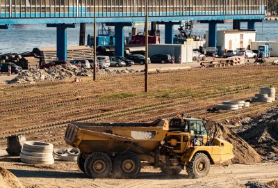 Raport z budowy na terminalu promowym w Świnoujściu