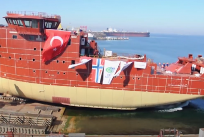 Fot.: Cemre Shipyard / youtube / screenshot W stoczni Cemre zwodowano pierwszy z serii trzech statków typu SOV
